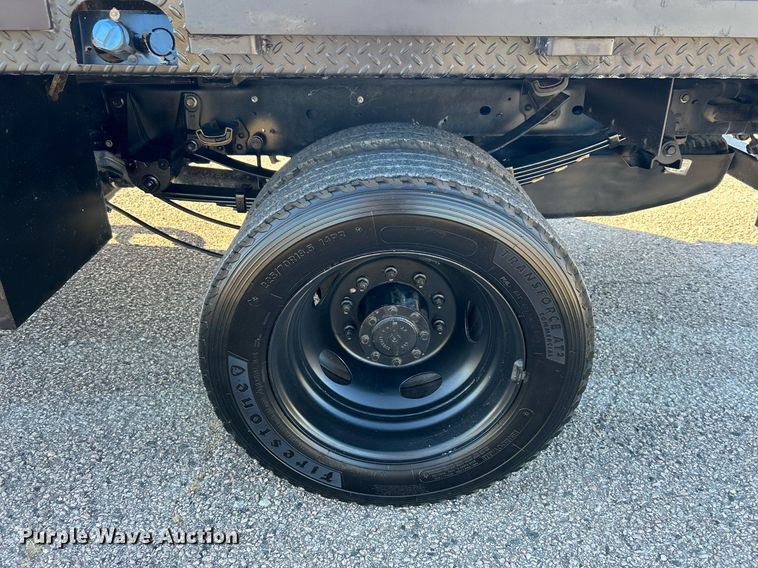 image for item DN0630 2019 Ford F550  Crew Cab flatbed truck