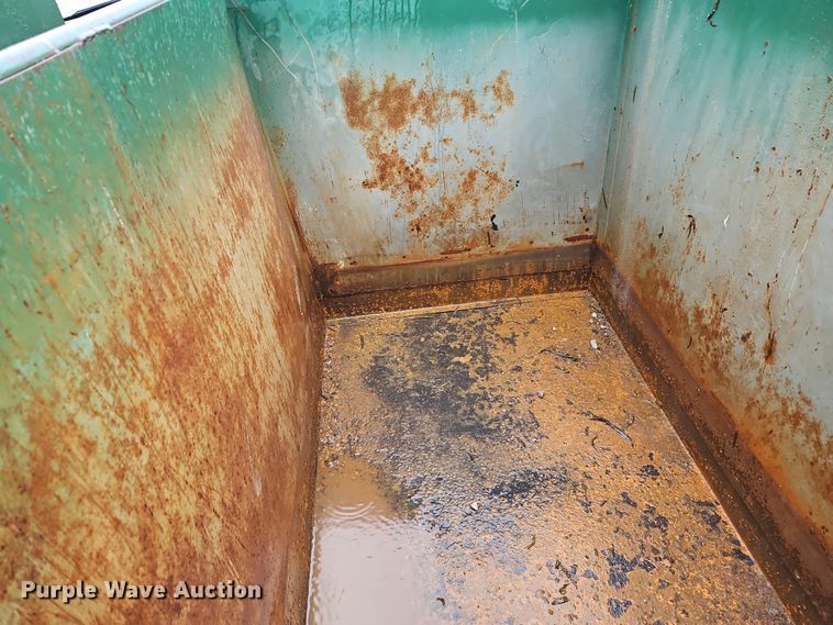 image for item DN7132 (12) dumpsters