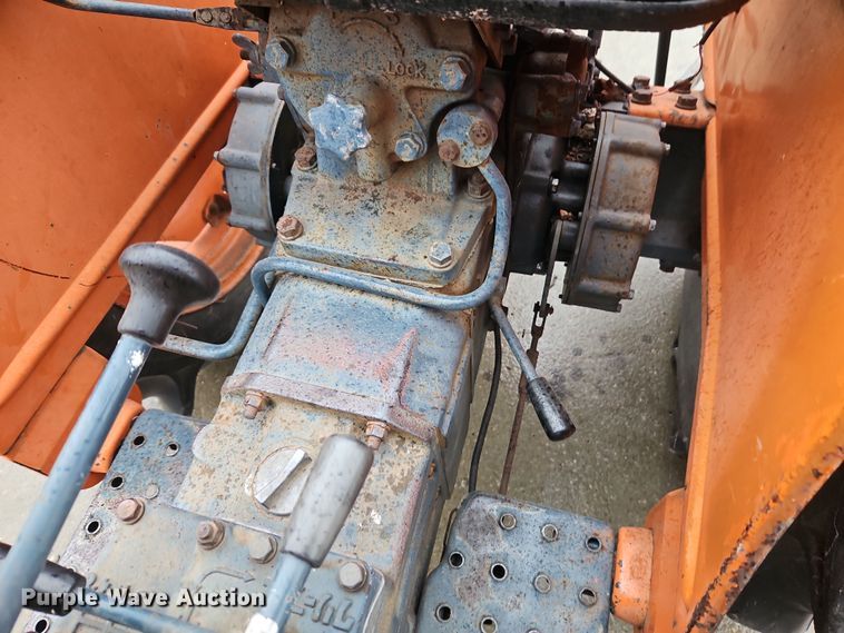 image for item DN7135 Kubota L2601  tractor