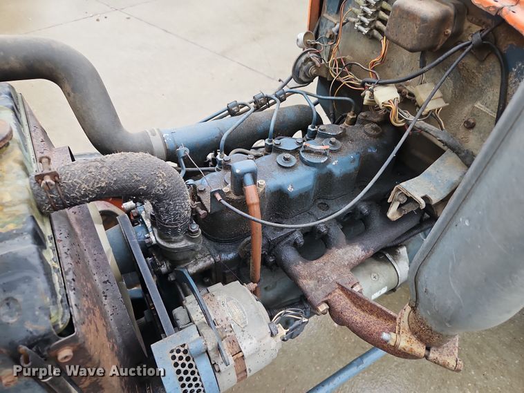 image for item DN7135 Kubota L2601  tractor