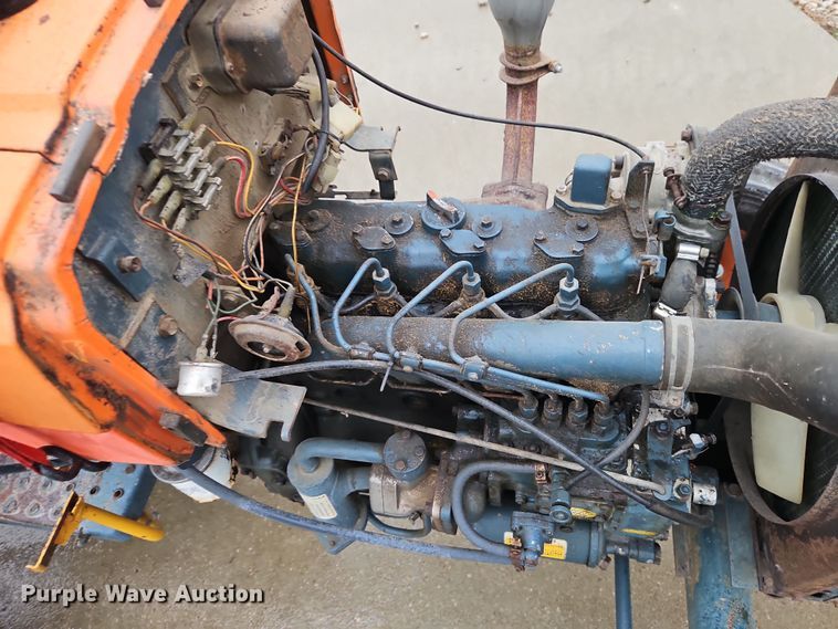 image for item DN7135 Kubota L2601  tractor