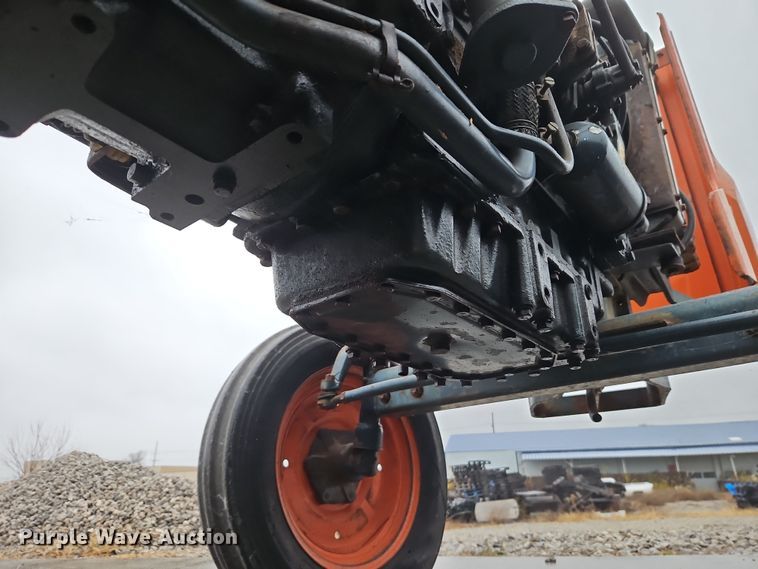 image for item DN7135 Kubota L2601  tractor