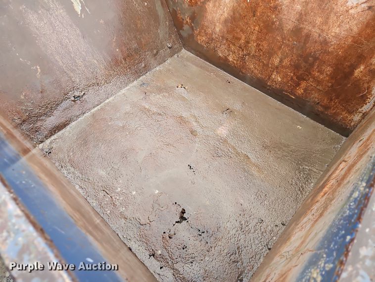 image for item DN7139 (14) dumpsters