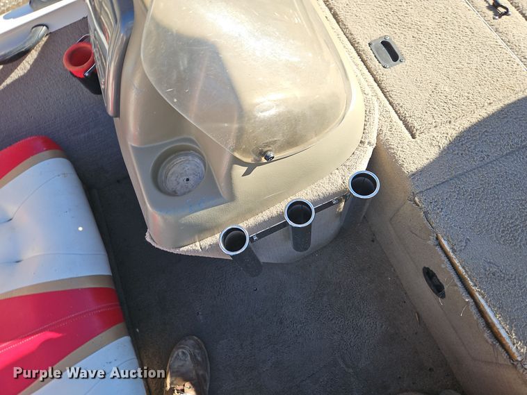 image for item DN7145 2003 Lowe 180W  boat