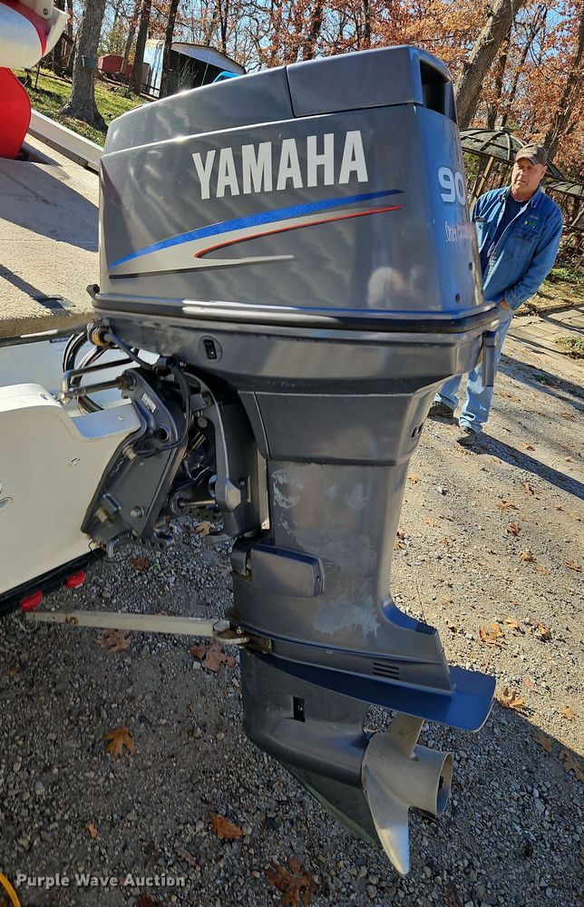 image for item DN7145 2003 Lowe 180W  boat