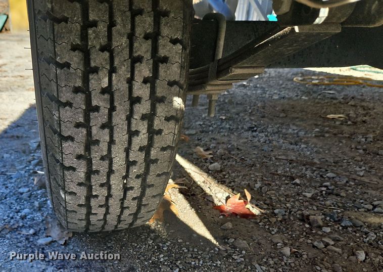 image for item DN7145 2003 Lowe 180W  boat