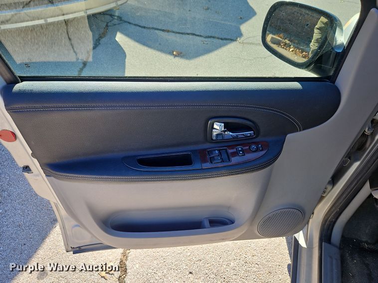 image for item DN7147 2007 Chevrolet Uplander LS  van