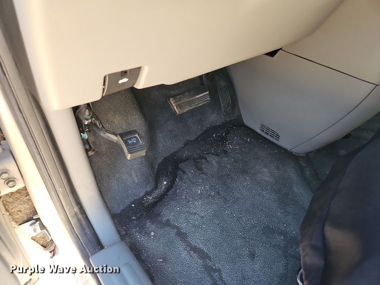 image for item DN7147 2007 Chevrolet Uplander LS  van