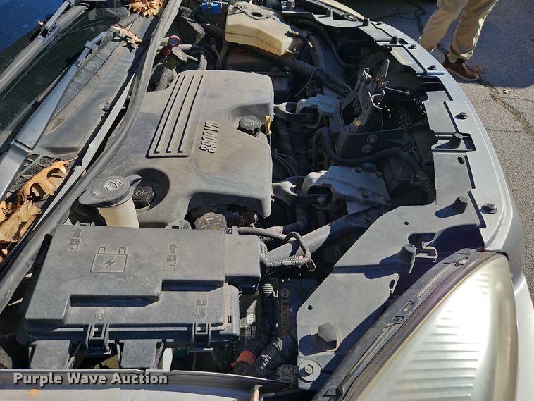 image for item DN7147 2007 Chevrolet Uplander LS  van