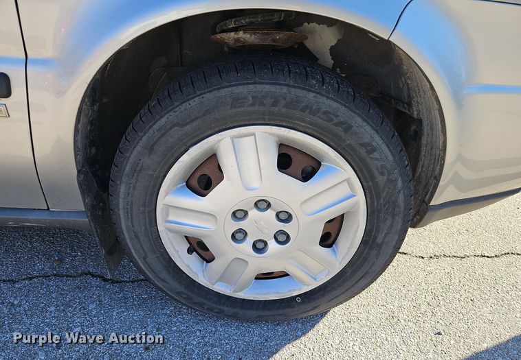 image for item DN7147 2007 Chevrolet Uplander LS  van