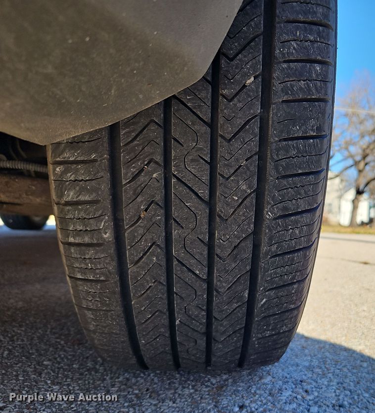 image for item DN7147 2007 Chevrolet Uplander LS  van