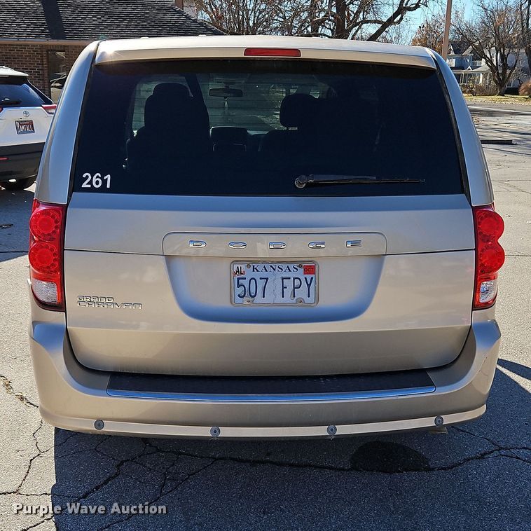 image for item DN7148 2013 Dodge Grand Caravan  van