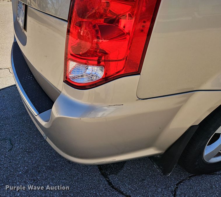 image for item DN7148 2013 Dodge Grand Caravan  van