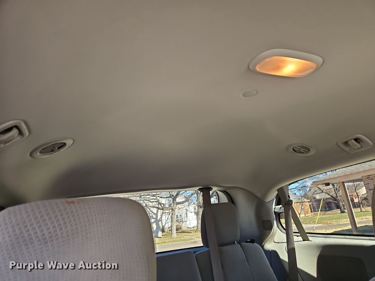 image for item DN7148 2013 Dodge Grand Caravan  van