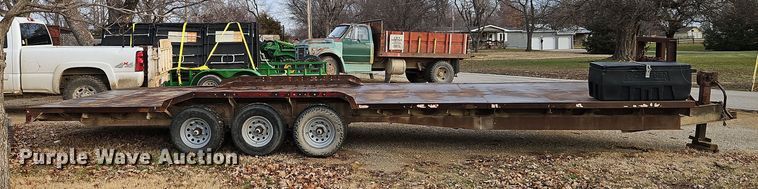 image for item DN7161 2002  shop built equipment trailer