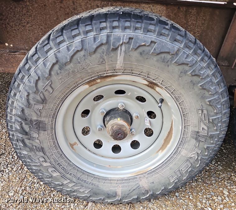 image for item DN7161 2002  shop built equipment trailer