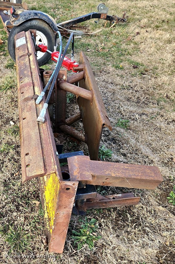 image for item DN7163 7' W snow plow