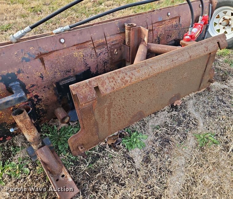 image for item DN7163 7' W snow plow