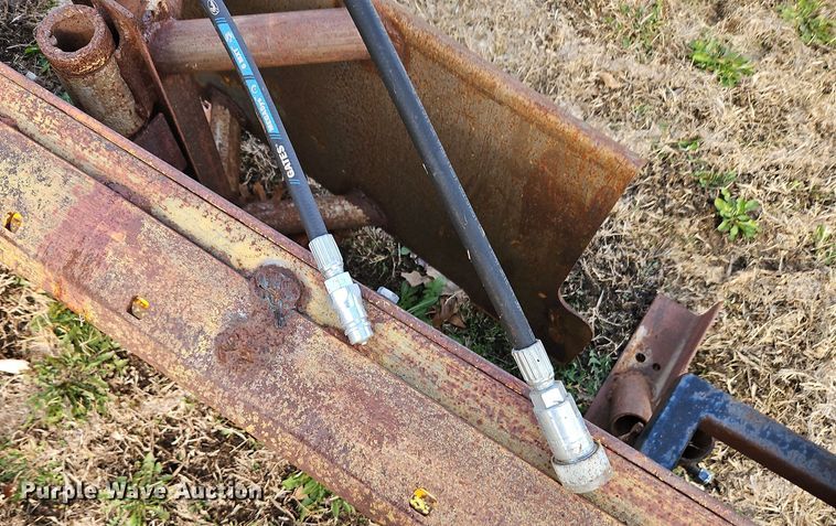 image for item DN7163 7' W snow plow