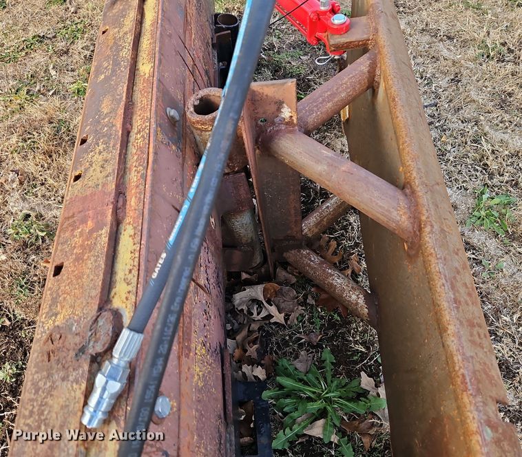 image for item DN7163 7' W snow plow