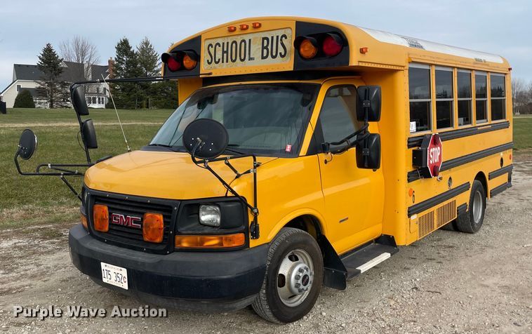 image for item DP0239 2012 GMC Savana  school bus