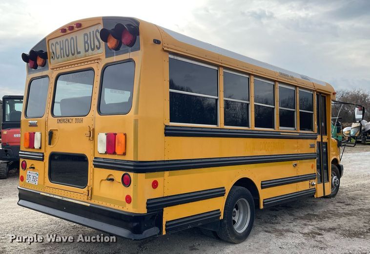 image for item DP0239 2012 GMC Savana  school bus