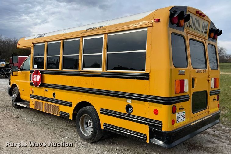 image for item DP0239 2012 GMC Savana  school bus
