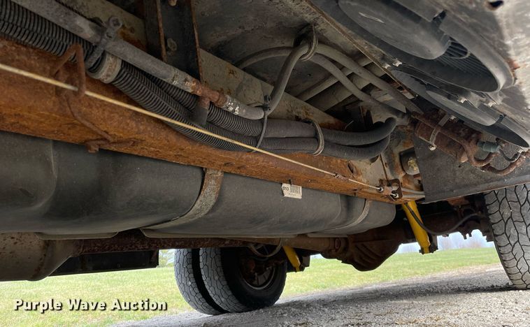 image for item DP0239 2012 GMC Savana  school bus