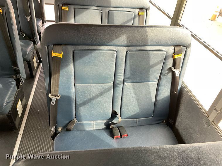 image for item DP0239 2012 GMC Savana  school bus