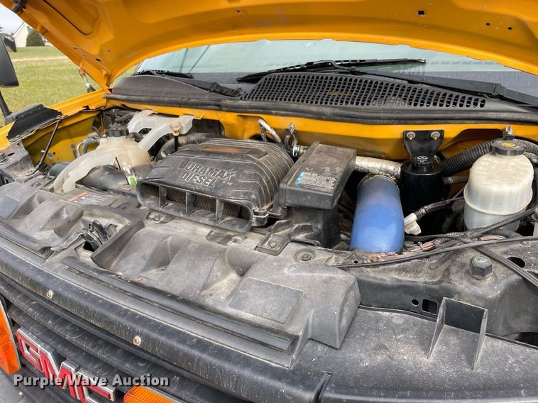 image for item DP0239 2012 GMC Savana  school bus