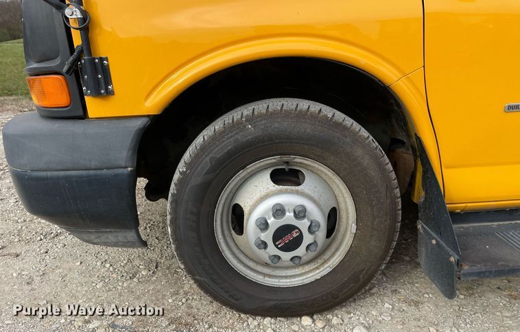 image for item DP0239 2012 GMC Savana  school bus