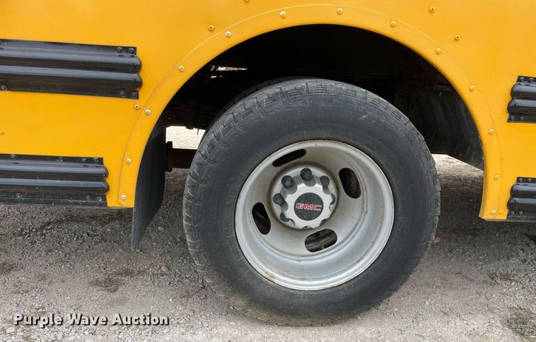 image for item DP0239 2012 GMC Savana  school bus
