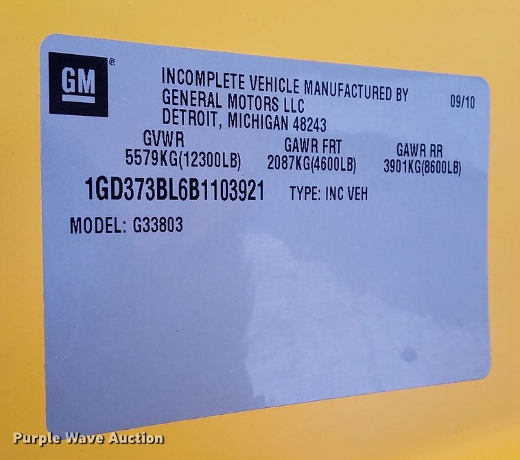 image for item DP0239 2012 GMC Savana  school bus