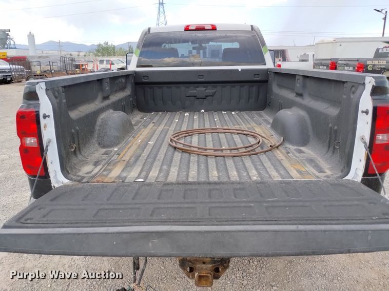 image for item DP3343 2015 Chevrolet Silverado 2500HD  Double Cab pickup truck