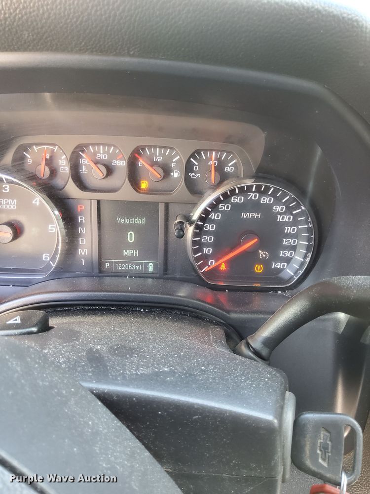 image for item DP3343 2015 Chevrolet Silverado 2500HD  Double Cab pickup truck