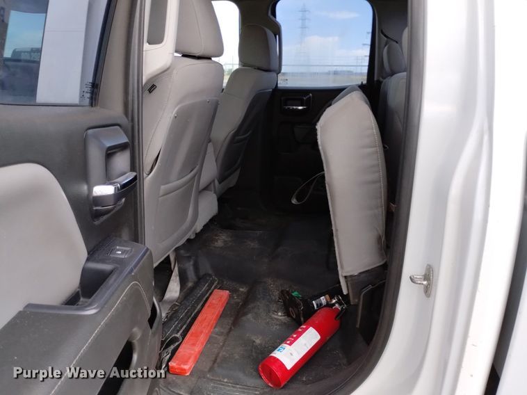 image for item DP3343 2015 Chevrolet Silverado 2500HD  Double Cab pickup truck