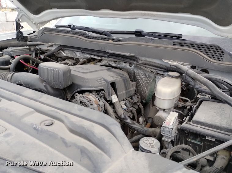 image for item DP3343 2015 Chevrolet Silverado 2500HD  Double Cab pickup truck