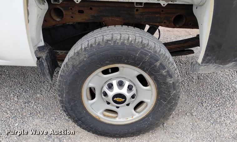 image for item DP3343 2015 Chevrolet Silverado 2500HD  Double Cab pickup truck