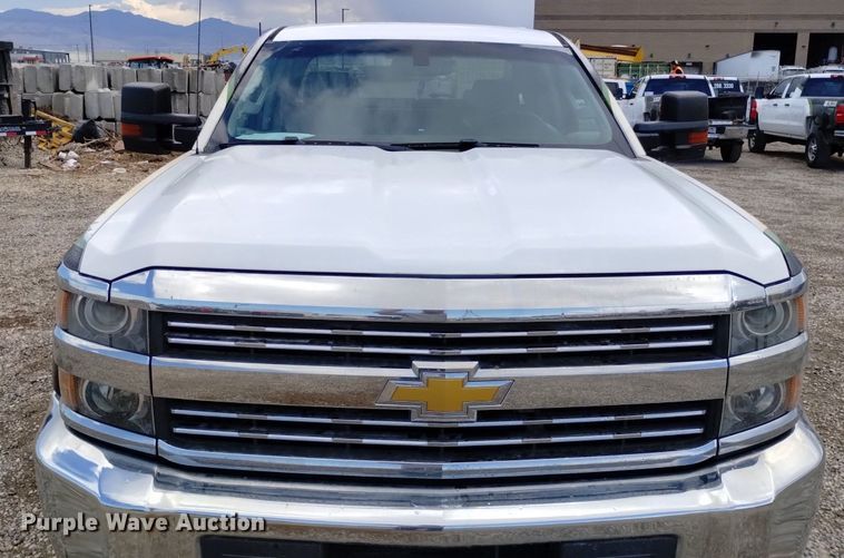 image for item DP3344 2015 Chevrolet Silverado 2500HD  Double Cab pickup truck