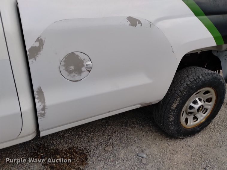 image for item DP3344 2015 Chevrolet Silverado 2500HD  Double Cab pickup truck