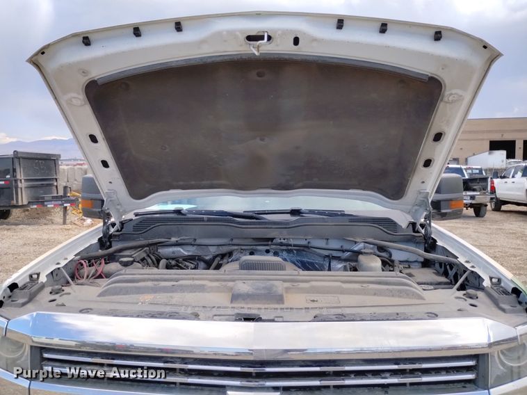 image for item DP3344 2015 Chevrolet Silverado 2500HD  Double Cab pickup truck