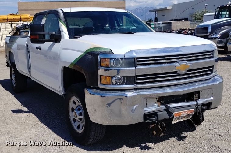image for item DP3345 2015 Chevrolet Silverado 2500HD  Double Cab pickup truck