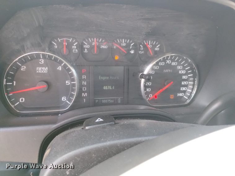 image for item DP3345 2015 Chevrolet Silverado 2500HD  Double Cab pickup truck