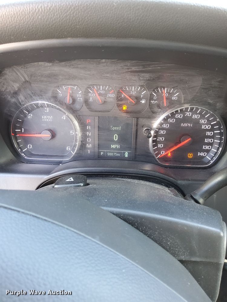 image for item DP3345 2015 Chevrolet Silverado 2500HD  Double Cab pickup truck