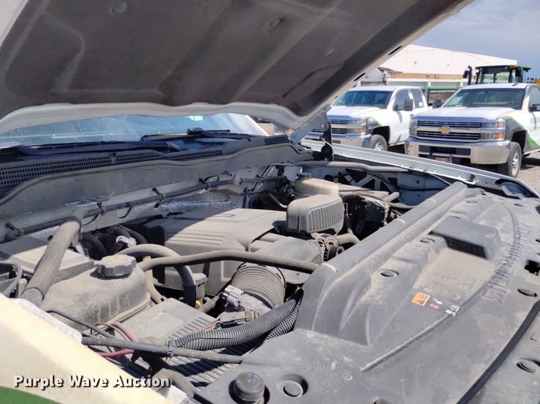 image for item DP3345 2015 Chevrolet Silverado 2500HD  Double Cab pickup truck