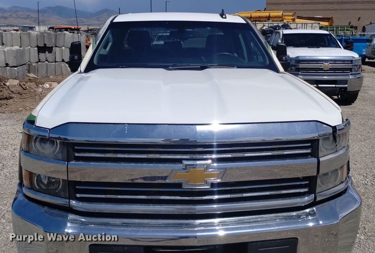 image for item DP3346 2015 Chevrolet Silverado 2500HD  Double Cab pickup truck