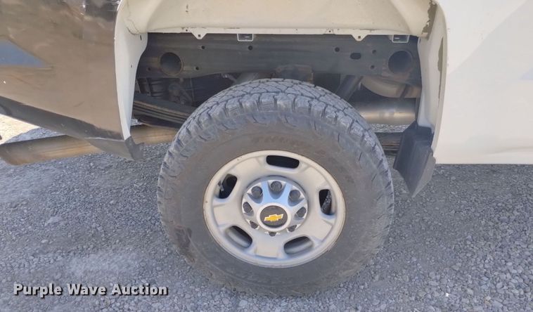 image for item DP3346 2015 Chevrolet Silverado 2500HD  Double Cab pickup truck