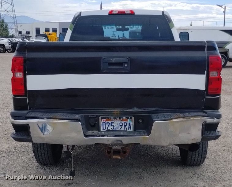 image for item DP3348 2015  Chevrolet Silverado 2500HD  Double Cab pickup truck