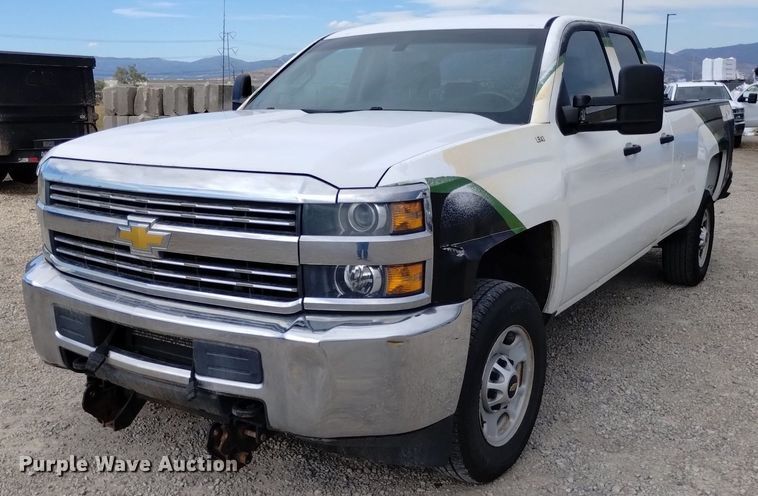 image for item DP3348 2015  Chevrolet Silverado 2500HD  Double Cab pickup truck