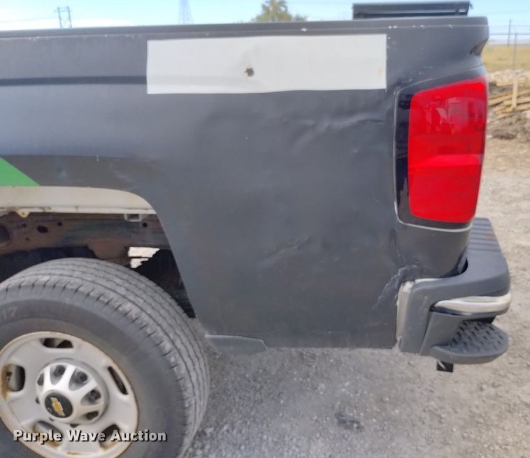 image for item DP3348 2015  Chevrolet Silverado 2500HD  Double Cab pickup truck